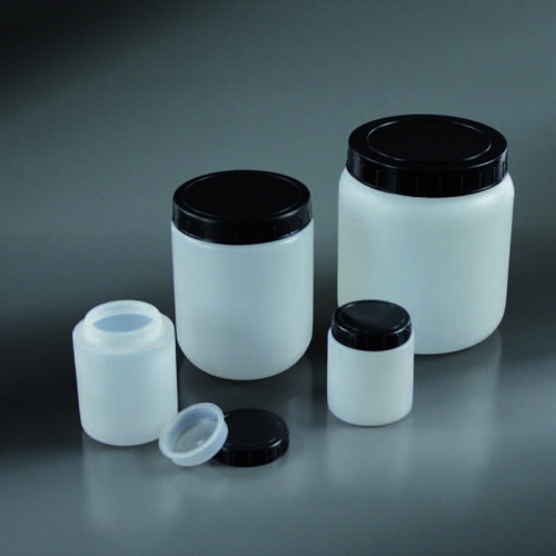 Plastmasas trauks