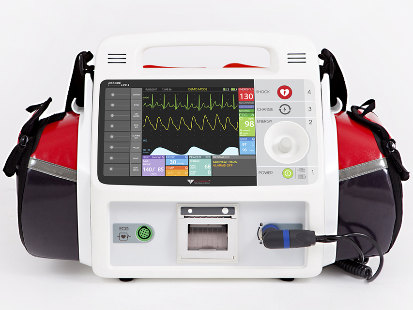 P10 RESCUE LIFE 9 AED DEFIBRILLATOR with Temp - English