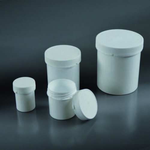 Plastmasas trauki
