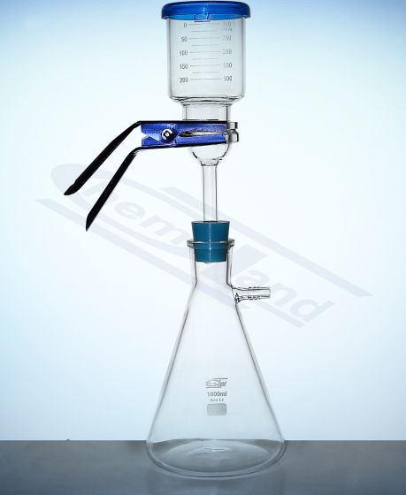 Glass filtrēšanas komplekti, filtrēšanas komplekts ar aizbāzni (kolba 1000 ml, piltuve, skava).