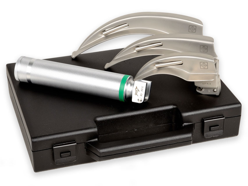 Gima Green f.o.led laringoskopa pieaugušo komplekts, Gima Green f.o.led laringoskopa pieaugušo komplekts ar 3 asmeņiem Mc-intosh 3,5 v - 30 000 lux N1